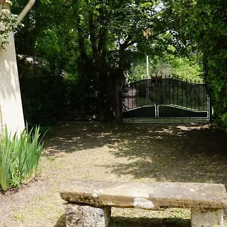 Du Pont De Table Jacuzzi Et Montagne Casa vacanze *