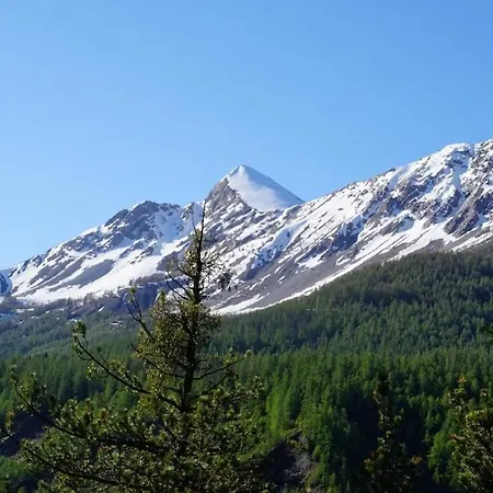 Du Pont De Table Jacuzzi Et Montagne * Barrême