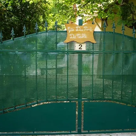 Du Pont De Table Jacuzzi Et Montagne Casa vacanze