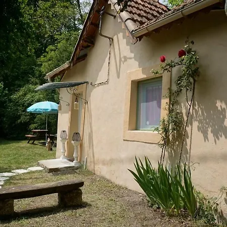 Vakantiehuis Du Pont De Table Jacuzzi Et Montagne Barrême