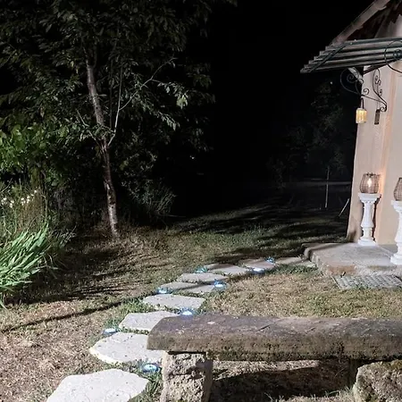 Du Pont De Table Jacuzzi Et Montagne *