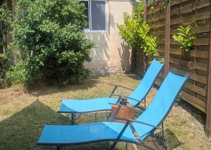 Du Pont De Table Jacuzzi Et Montagne * Barreme