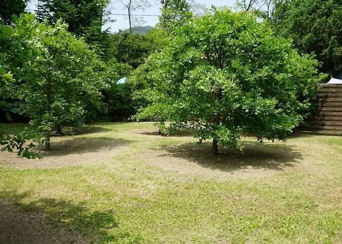 Holiday home Du Pont De Table Jacuzzi Et Montagne *